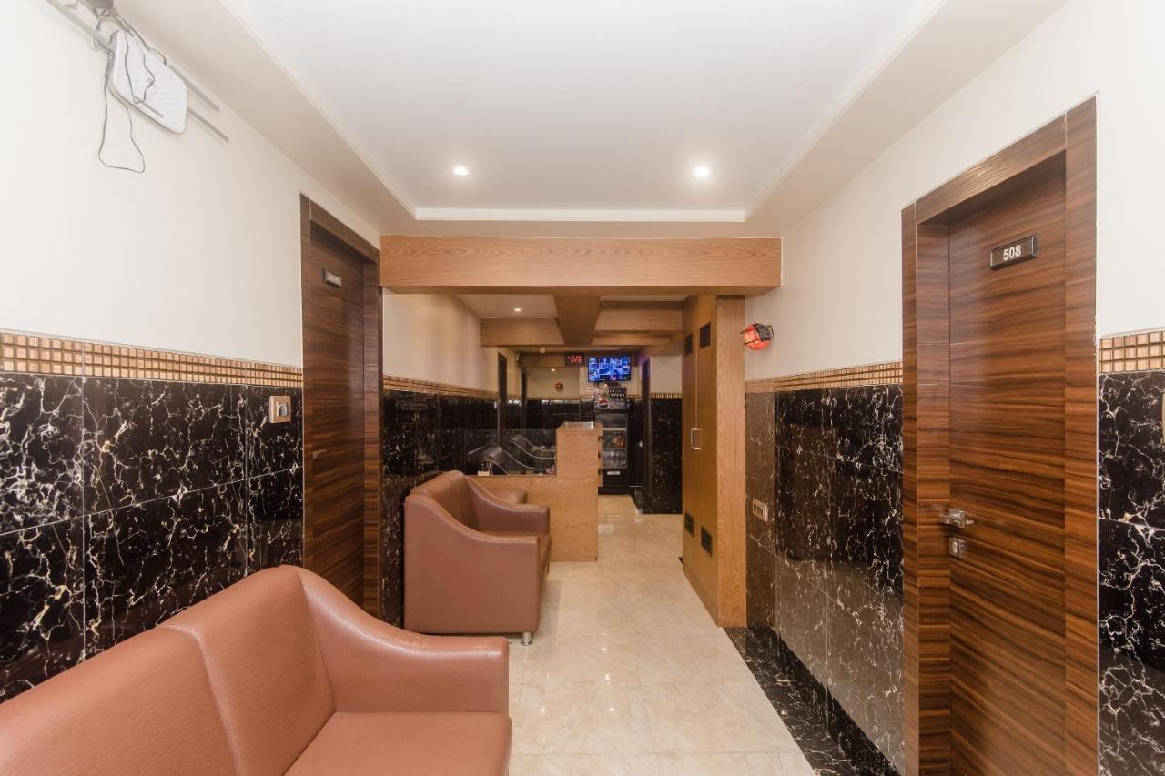 孟买 Vaccinated Staff - Oyo 22055 Dadar Residency酒店 外观 照片