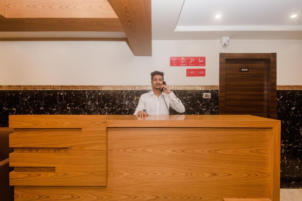 孟买 Vaccinated Staff - Oyo 22055 Dadar Residency酒店 外观 照片